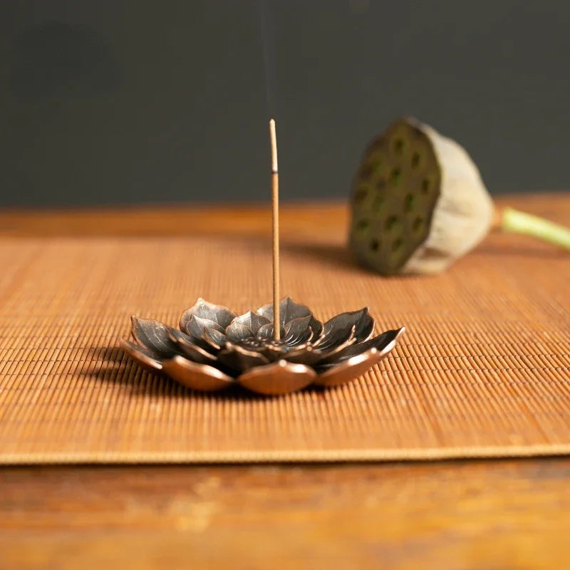 2 in 1 Alloy Incense Burner Metal sandalwood Incense Sticks Holder Buddhism Zen Lotus Sticks Incense Censer Nasturtium Ashtray