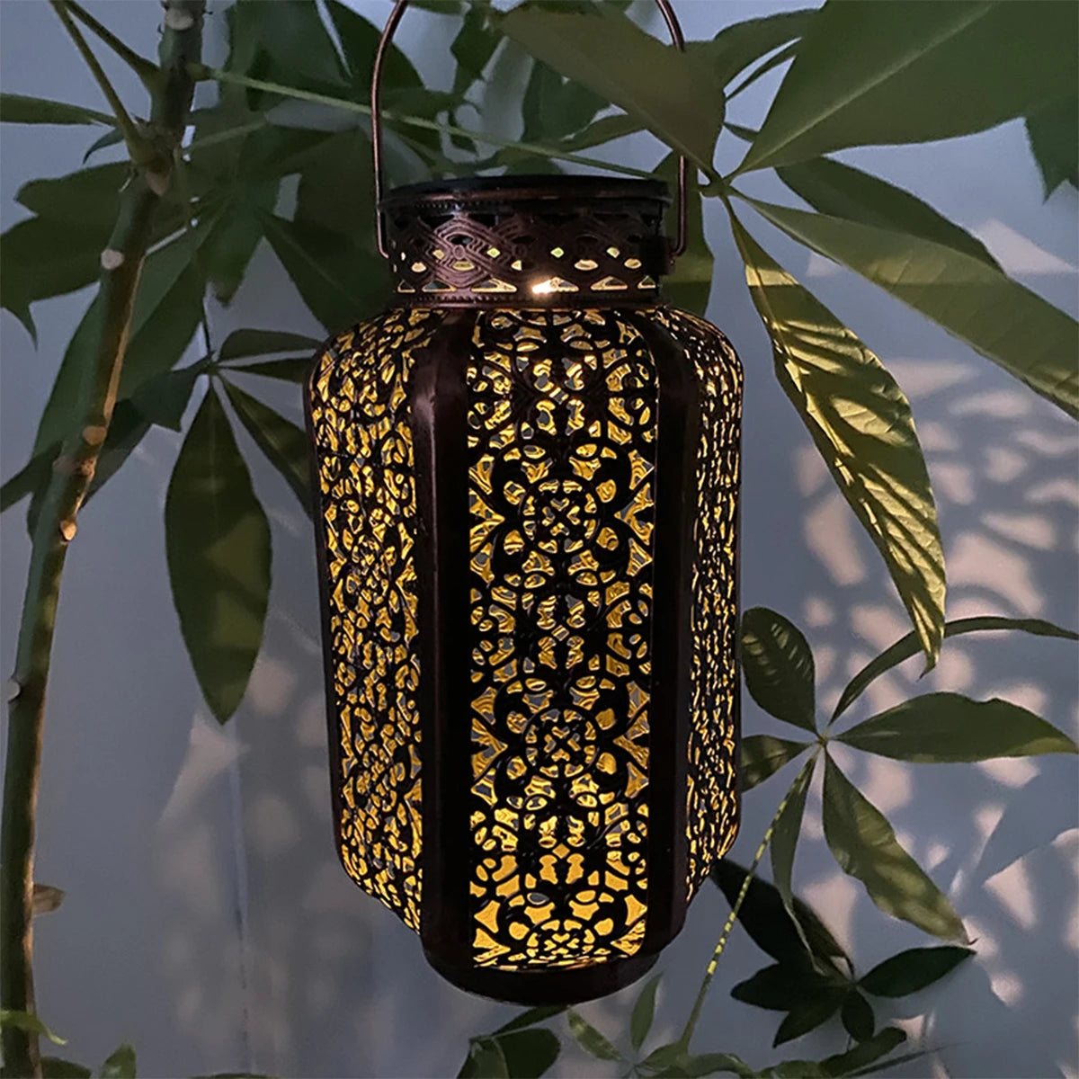 Led Solar Hanging Lantern Hanging Solar Lantern Retro Iron Art Lantern Decorative Outdoor Waterproof Garden Yard Lawn Lights