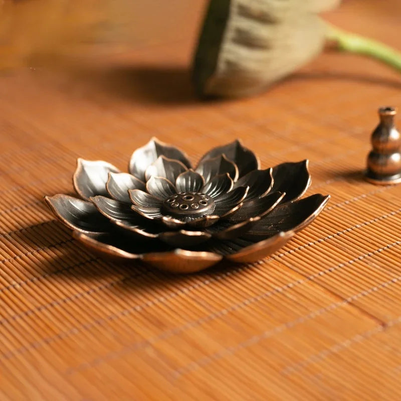 2 in 1 Alloy Incense Burner Metal sandalwood Incense Sticks Holder Buddhism Zen Lotus Sticks Incense Censer Nasturtium Ashtray